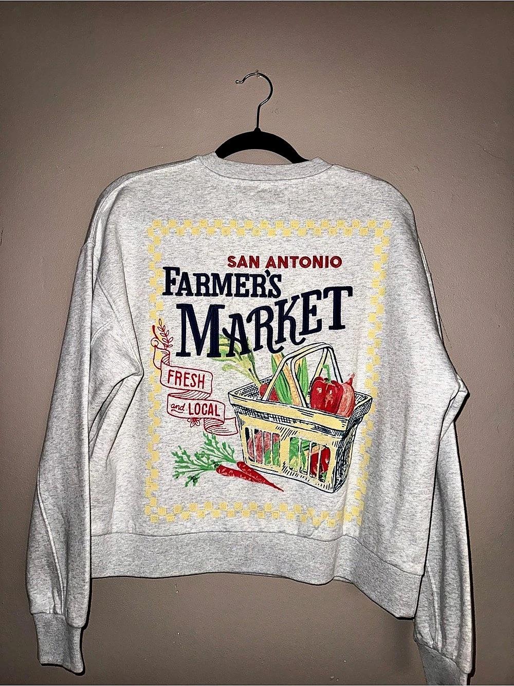 The Primark Farmers Market Graphic Sweatshirt in Gray Size Small Like New